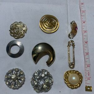 Elegant Gold and Silver Brooch And Scarf Holders Lot